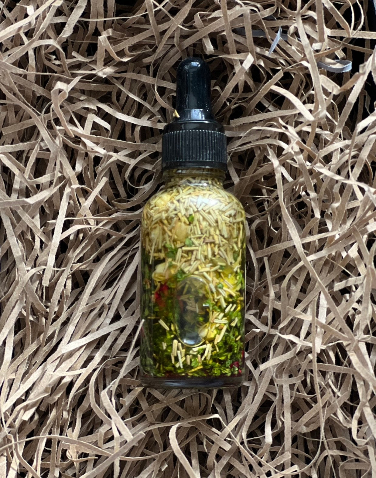 Mystic Magnet Essence: Manifestation Enchantment Spell Oil